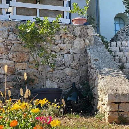 Villa Nika & Eva Cres Exterior photo